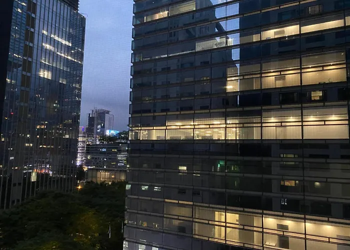 Gangnam Station 3 Minutes Comfortable Officetel #plastic Surgery #business Trip #convenient Transportation 아파트